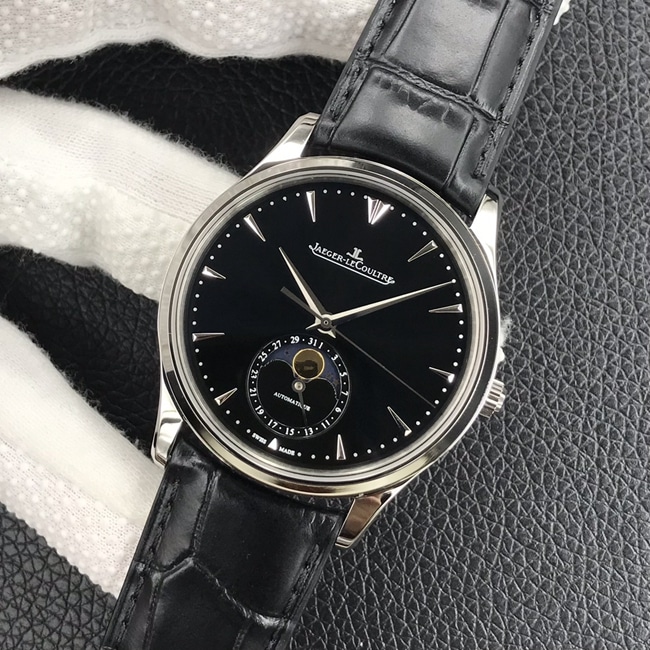 GF Factorytop-tier watch Jaeger-LeCoultre men's black dial black belt master series automatic movementleather strap watch front view