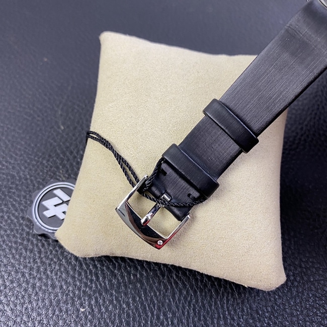 ZF Factory Piaget top-tier watch women's white dial black belt Limelight Galaquartz watch clasp picture