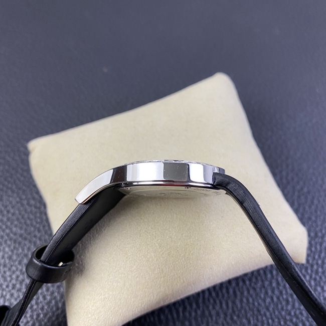 ZF Factory Piaget top-tier watch women's white dial black belt Limelight Galaquartz watch side view