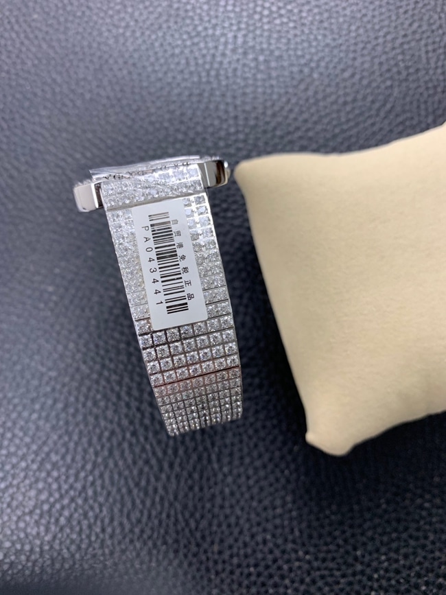 Top Piaget women's watch, white dial, steel band, Extraordinaire watch collection, full diamond starry sky watch clasp photo