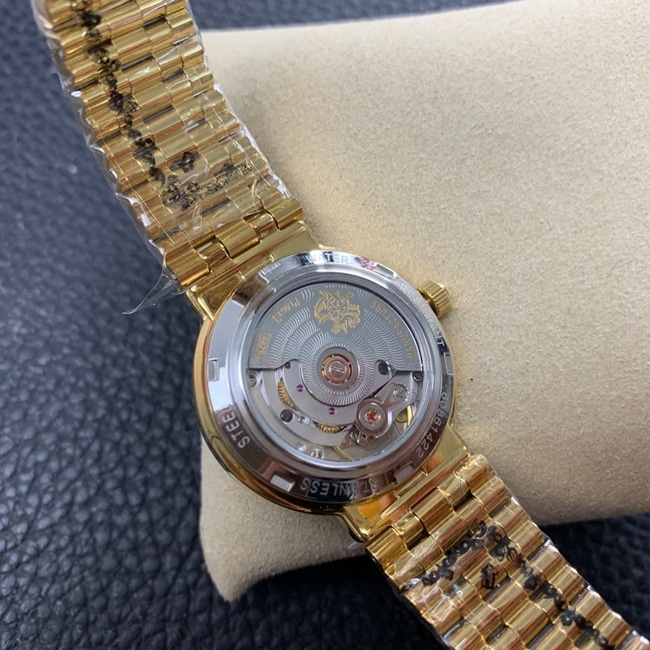 top-tier watch countess gold plate steel braceletquartz watch movement picture
