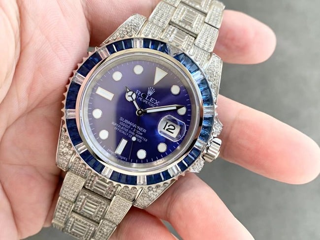top-tier watch Rolex men's blue dialsteel braceletSubmariner type series fully automatic movement watch front view