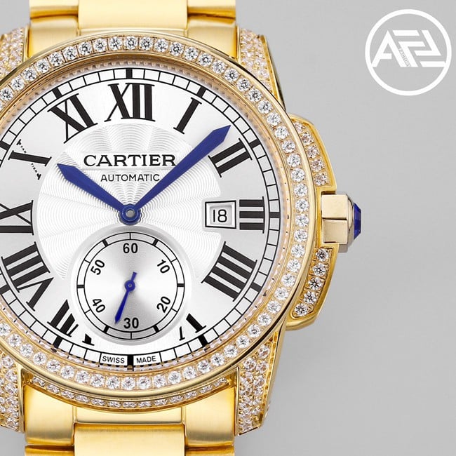 top-tier watch Cartier men's automatic movement white dial gold steel bracelet Kalibo series watch front view