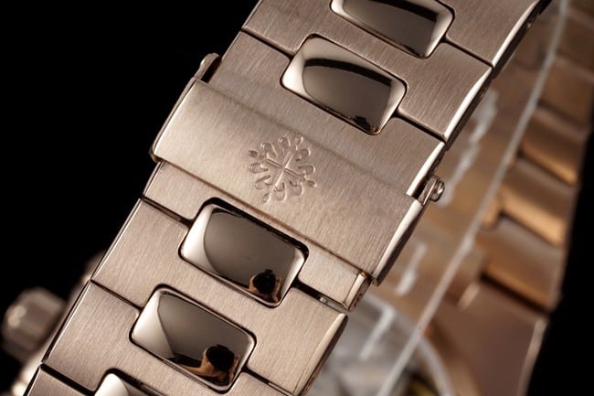 Patek Philippetop-tier watch multi-function chronograph men's black dialsteel braceletNautilus series watch clasp picture