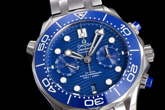 OM Factorytop-tier watch Omega men's 44mm Seamaster 300m blue dialsteel braceletchronograph watch front view
