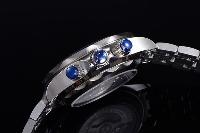 OM Factorytop-tier watch Omega men's 44mm Seamaster 300m blue dialsteel braceletchronograph watch side view