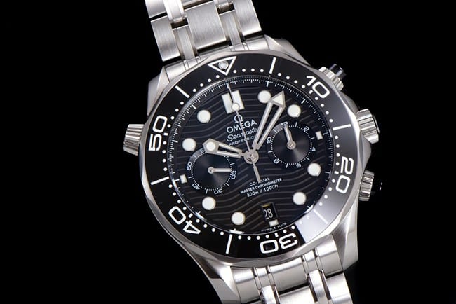 OM Factorytop-tier watch Omega men's black dialsteel bracelet new Seamaster 300m 44mmchronograph watch front view
