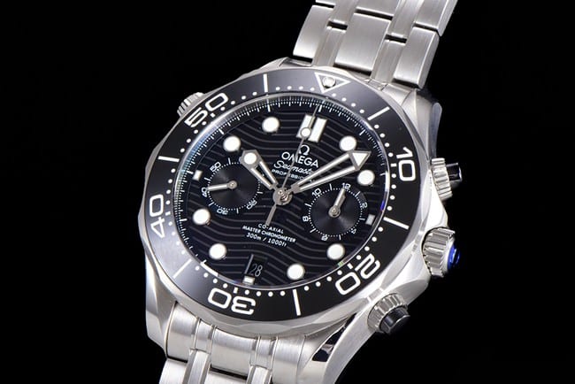OM Factorytop-tier watch Omega men's black dialsteel bracelet new Seamaster 300m 44mmchronograph watch front view