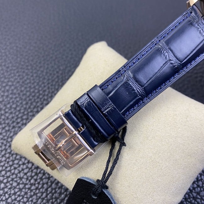 OM Factorytop-tier watch Blancpainvilleret classic series men's blue dial blue belt watch clasp picture