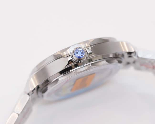 OR factory top-tier watch Omega men's black dialsteel bracelet42mmSeamaster 300m watch side view