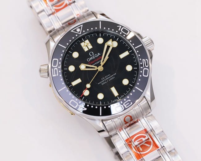 OR factory top-tier watch Omega men's black dialsteel bracelet42mmSeamaster 300m watch front view