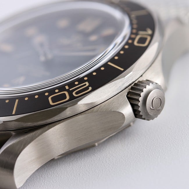 OR factory top-tier watch Omega men's black dialsteel bracelet watch detail shots