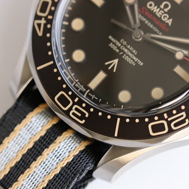 OR factory Omegatop-tier watch men's black dial nylon strap mechanical watch detail shots