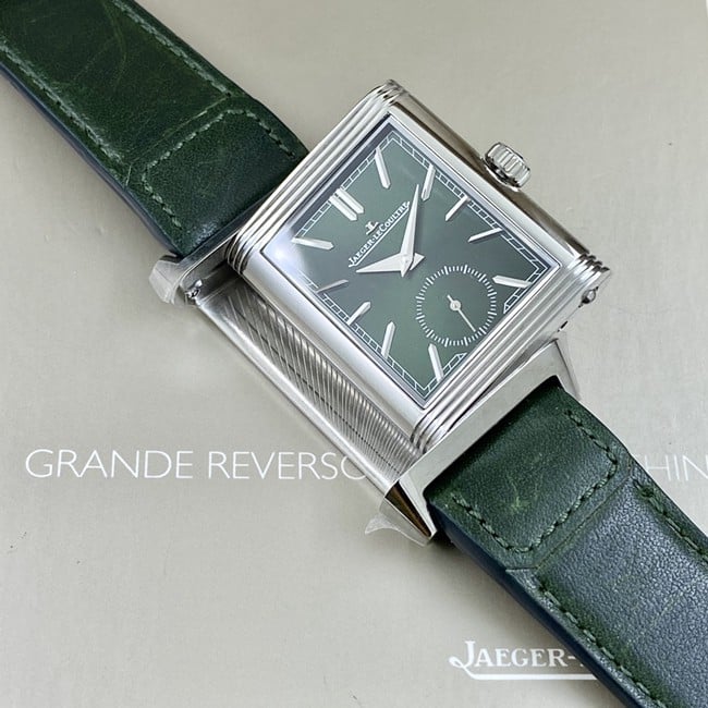 top-tier watch Jaeger-LeCoultre men's green dial green strap flip series manual winding leather strap watch front view