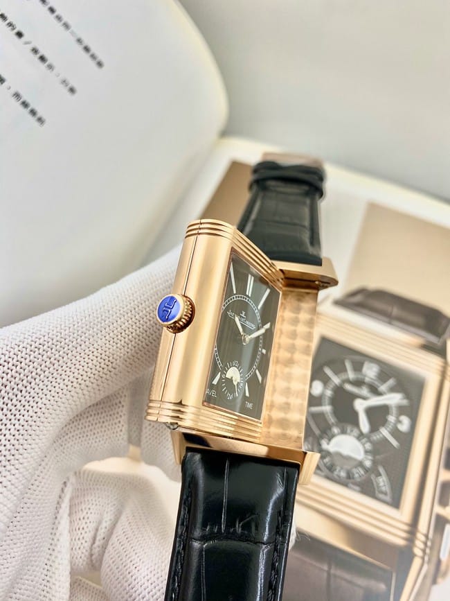 top-tier watch Jaeger-LeCoultre men's white dial flip series black belt manual winding watch side view