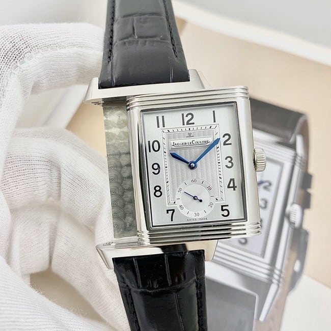 Jaeger-LeCoultretop-tier watch men's black dial black belt flip series leather strap watch front view