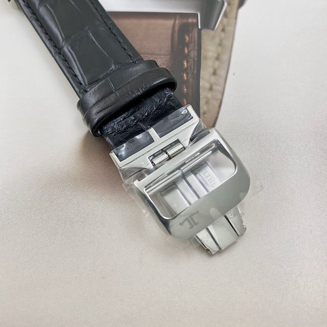 Jaeger-LeCoultretop-tier watch men's black dial black belt flip series leather strap watch clasp picture