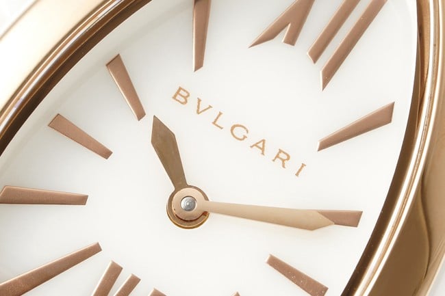 BV factory top-tier watch Bvlgariquartz women's white dialceramicbracelet watch detail shots