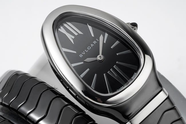 BV factory top-tier watch Bvlgari women's black dial black ceramicbraceletquartz watch front view