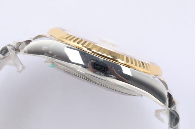 EW Factorytop-tier watch 2021 new Rolex Oyster Datejust36 series men's gold disc gold band mechanical watch side view