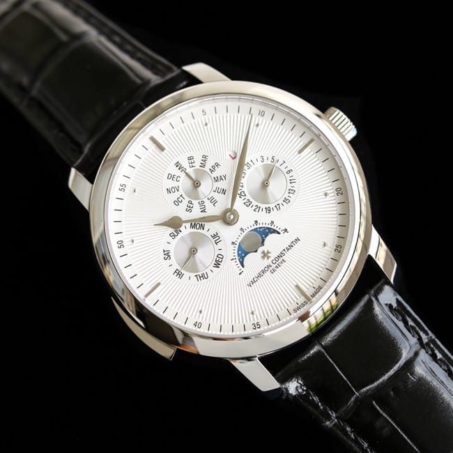 Vacheron Constantintop-tier watch men's white dial black belt Loft Craftsman series leather strap watch front view