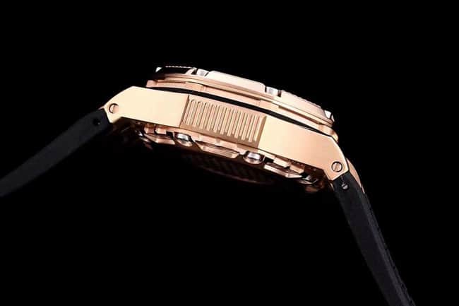 top-tier watch Audemars Piguet44mm men's black dial rubber strapRoyal Oak offshore mechanical watch side view