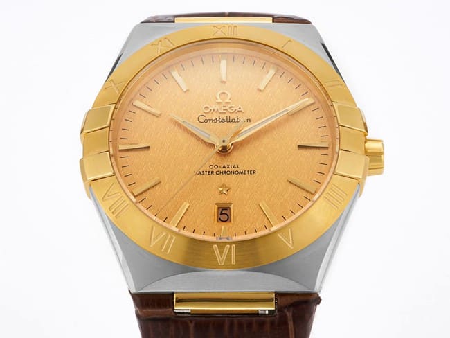 TW factory Omegatop-tier watch Constellation series men's gold plate brown band watch front view