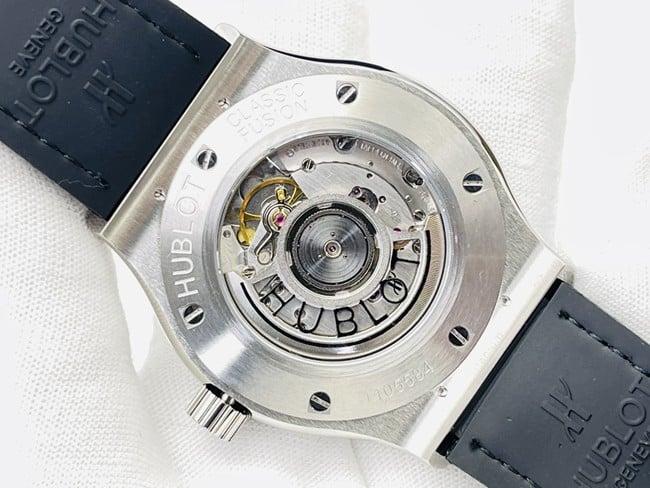 watch Hublot Hublot watch Big Bang Sang Bleu series men's black dial green strap watch movement picture