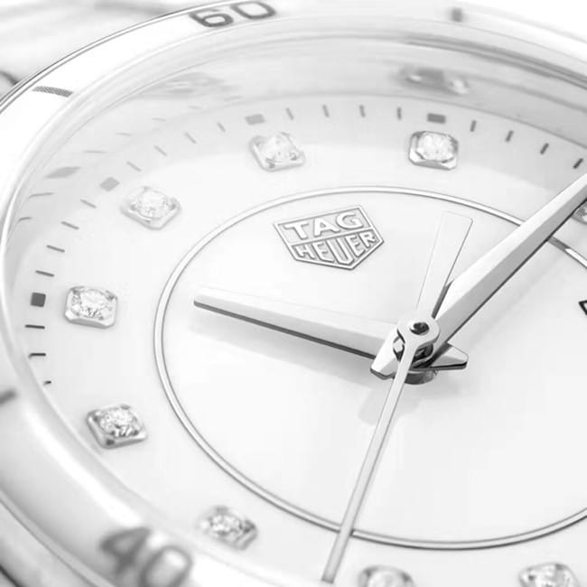 Original watch TAG Heuer Aquaracer series white dialsteel braceletquartz women's watch detail shots