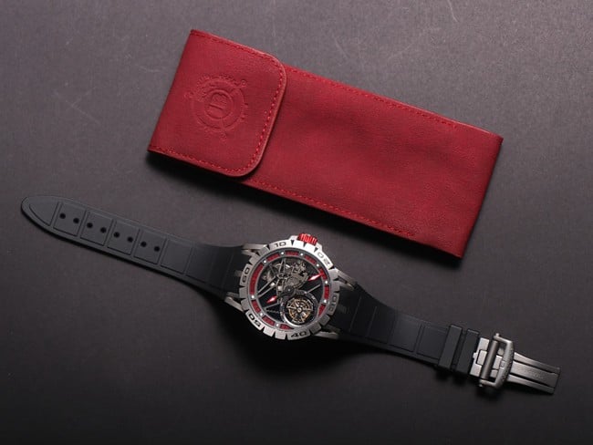JB Roger Dubuis King Series top-tier watch men's black dialrubber strapautomatic movementtourbillon watch front view