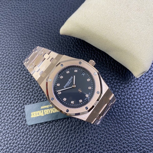 BF factory top-tier watch Audemars Piguet men's black dial gold belt Royal Oak15202 automatic movement watch front view