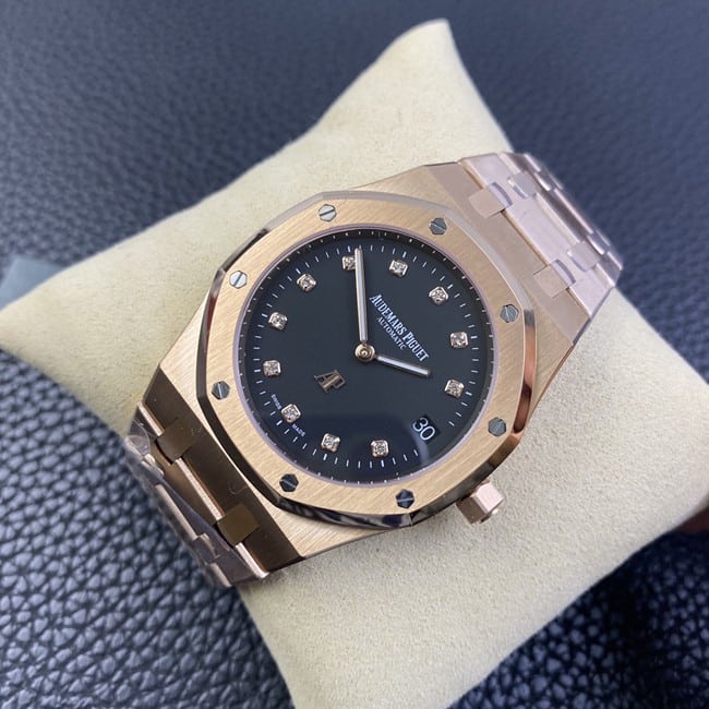 BF factory top-tier watch Audemars Piguet men's black dial gold belt Royal Oak15202 automatic movement watch front view