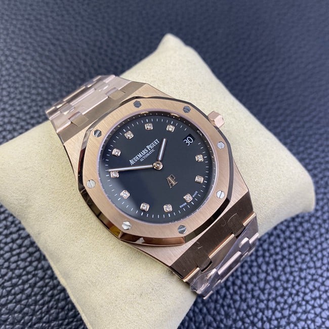 BF factory top-tier watch Audemars Piguet men's black dial gold belt Royal Oak15202 automatic movement watch front view