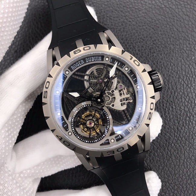 BBR factory top-tier watch Roger Dubuis men's black dialrubber strap manual winding tourbillon watch front view