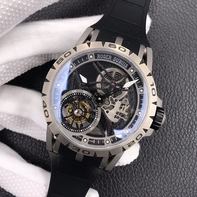 BBR factory top-tier watch Roger Dubuis men's black dialrubber strap manual winding tourbillon watch front view