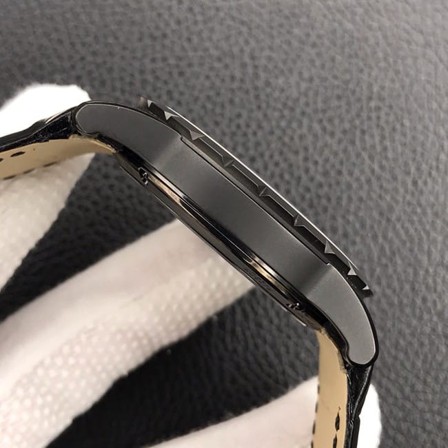 BBR factory top-tier watch Roger Dubuis manual winding tourbillon men's black dialleather strap watch side view