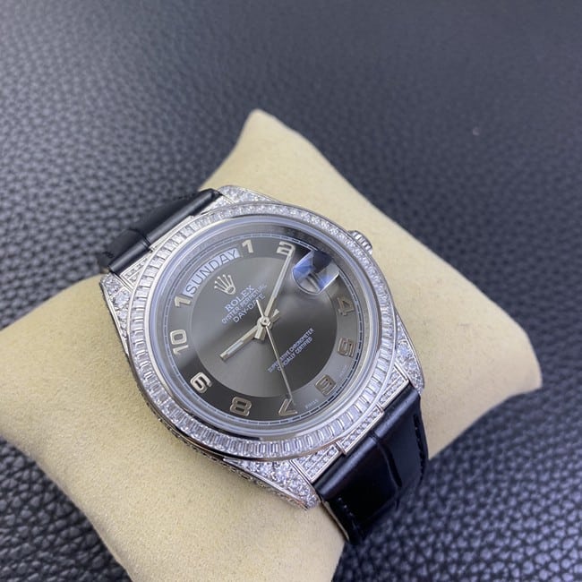 Rolextop-tier watch men's black dial black belt log starry crocodile leather strap series watch front view