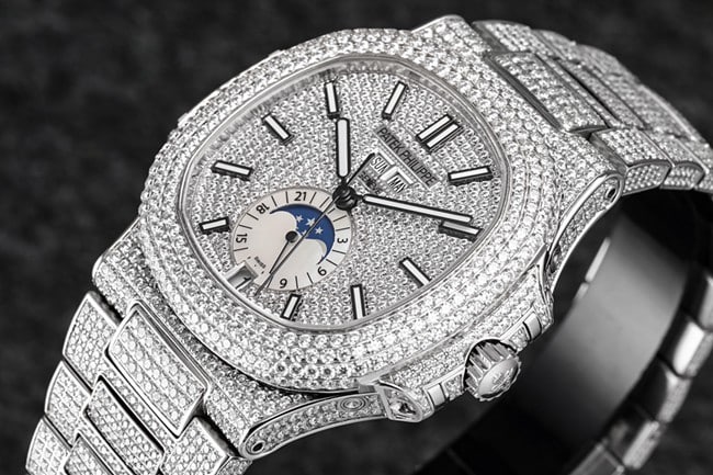 R8 factory top-tier watch Patek Philippe men's white dialsteel bracelet sport elegant baby's breath series automatic movement watch front view