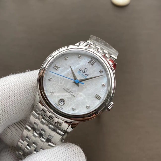 Omegatop-tier watch Diefei series women's white dialsteel braceletautomatic movement watch front view