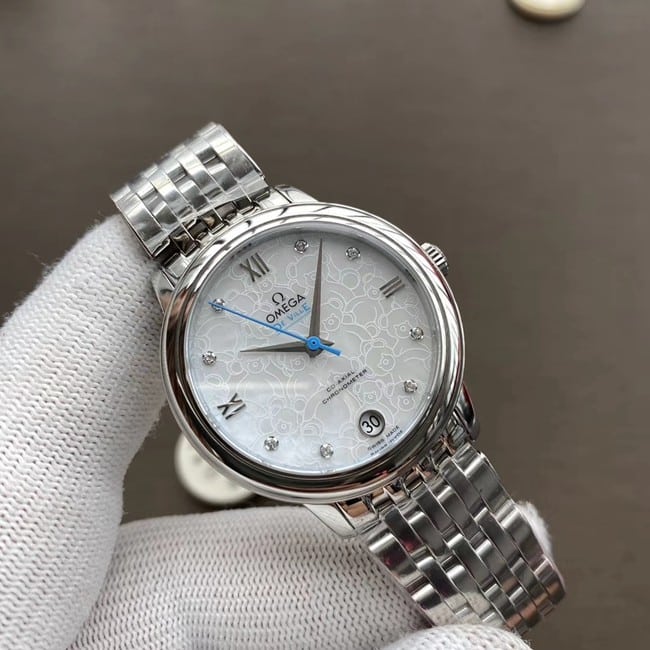 Omegatop-tier watch Diefei series women's white dialsteel braceletautomatic movement watch front view