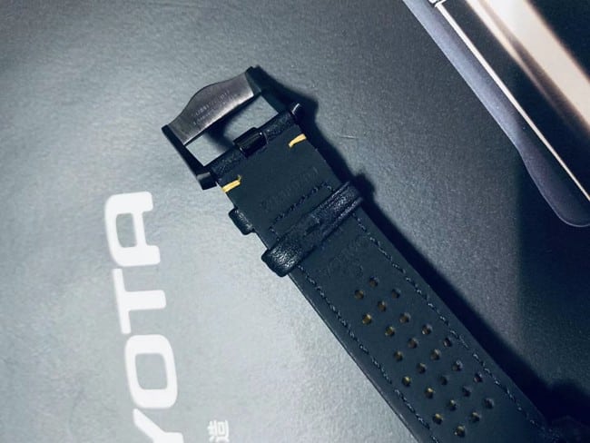 top-tier watch Omega men's black dial black belt Speedmaster Dark Side of the Moon automatic movementleather strap watch clasp picture