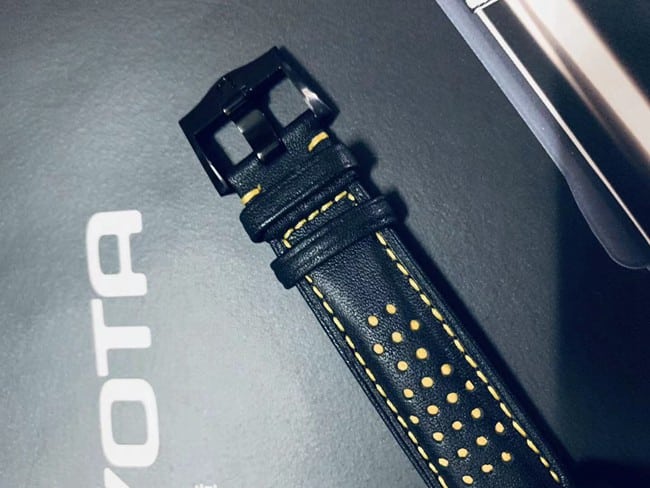 top-tier watch Omega men's black dial black belt Speedmaster Dark Side of the Moon automatic movementleather strap watch clasp picture