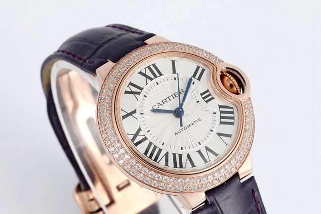 V6 factory Cartiertop-tier watch blue balloon series 33mm automatic movementwhite dial blue belt ladies watch front view