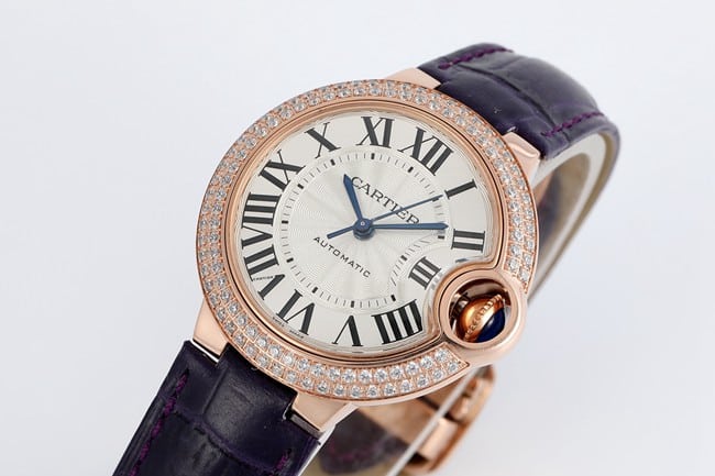 V6 factory Cartiertop-tier watch blue balloon series 33mm automatic movementwhite dial blue belt ladies watch front view