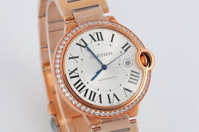 V6 factory top-tier watch Cartier automatic movement blue balloon series men's white dialsteel bracelet watch front view