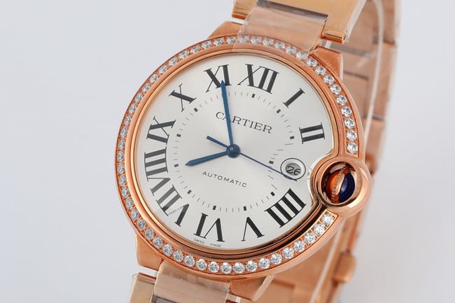 V6 factory top-tier watch Cartier automatic movement blue balloon series men's white dialsteel bracelet watch front view
