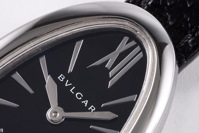 BV factory top-tier watch BvlgariSerpenti series women's black dial black belt quartzleather strap watch detail shots