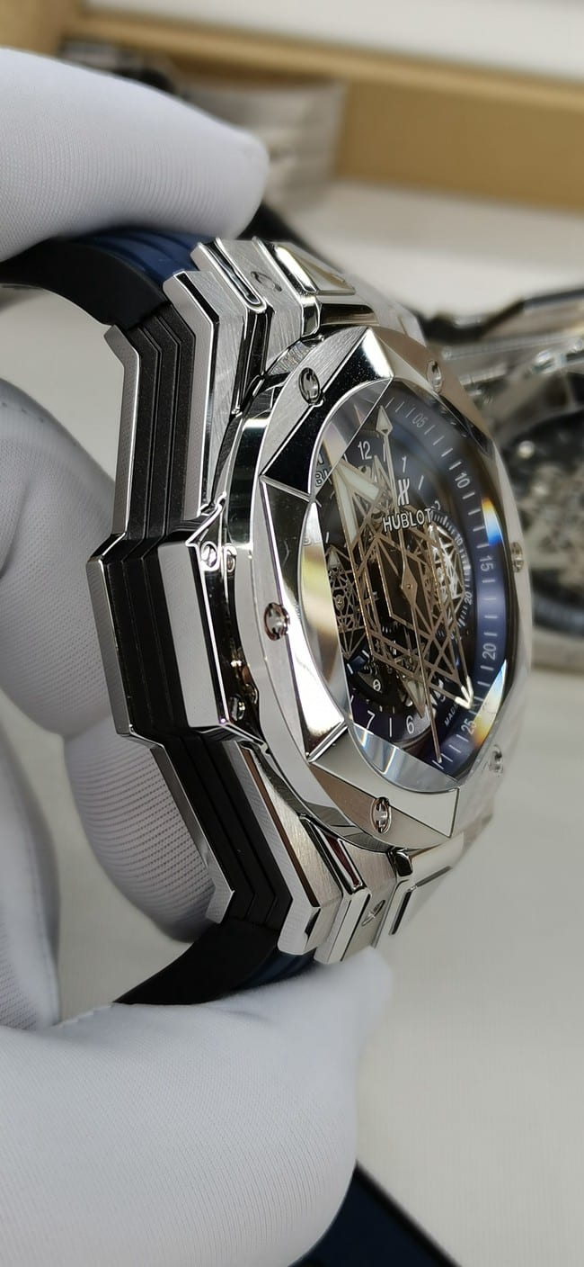 top-tier watch Hublot men's blue dial blue belt Big bang series full automatic movement watch side view