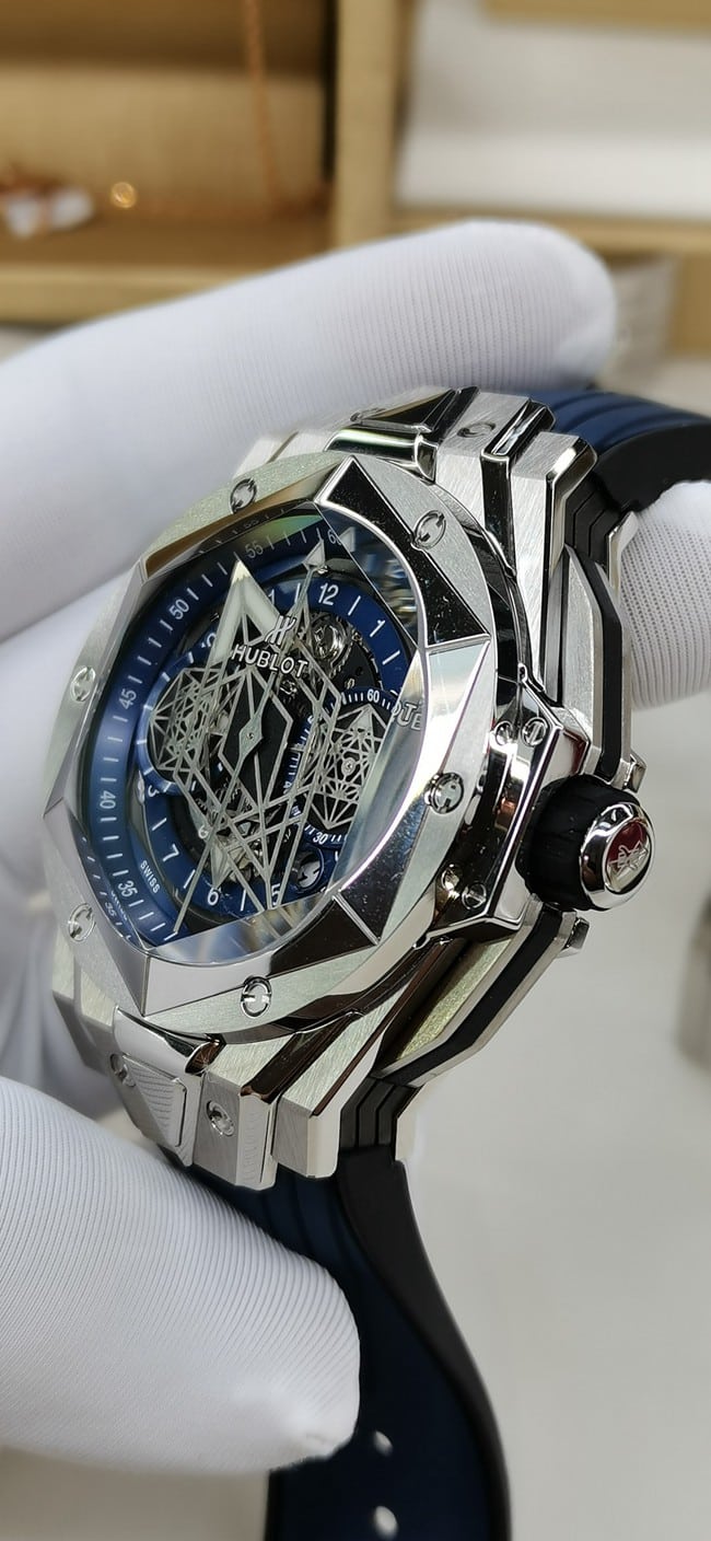 top-tier watch Hublot men's blue dial blue belt Big bang series full automatic movement watch side view