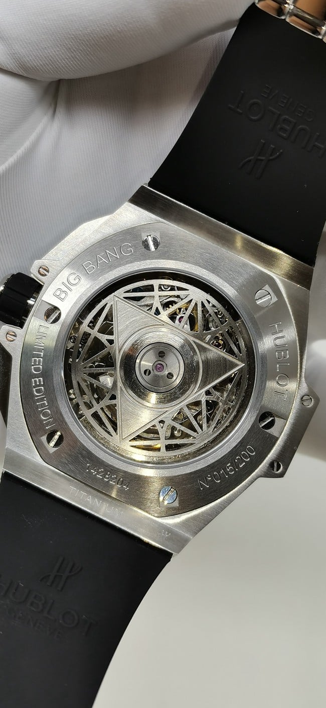 Hublottop-tier watch Big bang series fully automatic movement men's black dialrubber strap watch movement picture